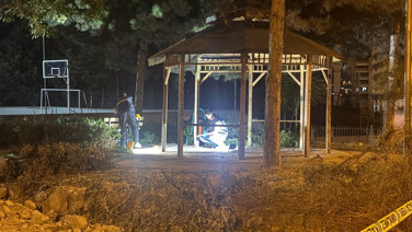 Hırka tartışması kavgaya döndü: Arkadaşını 3 yerinden bıçakladı