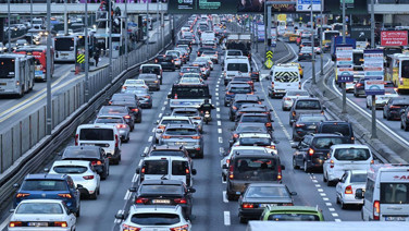 Araç sahipleri dikkat! Trafikte Alo 193 dönemi başladı