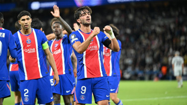 PSG, Yaya Toure'yi tarihe geçtiğine pişman etti