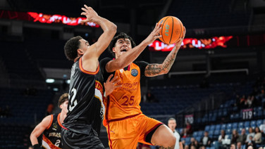 Galatasaray evinde Strasbourg'u yıktı