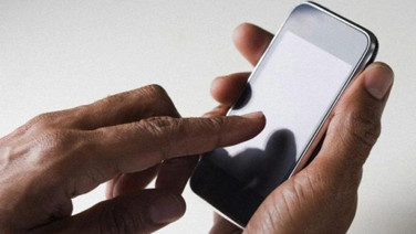 Banka hesaplarını anında boşaltıyor. Telefonunuzdaki o tuşa sakın basmayın