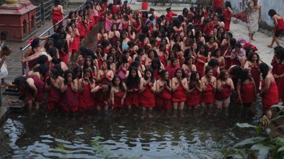 Madhav Narayan festivali devam ediyor