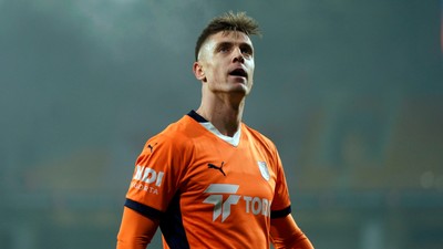 Krzysztof Piatek’ten şov! Süper Lig'in açık ara gol kralı