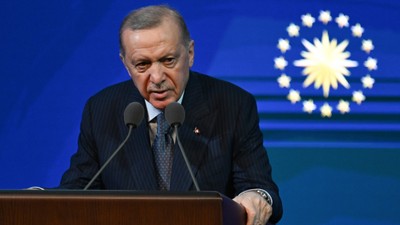 Erdoğan duyurdu: Sosyal medya platformlarına daha sıkı denetim yolda