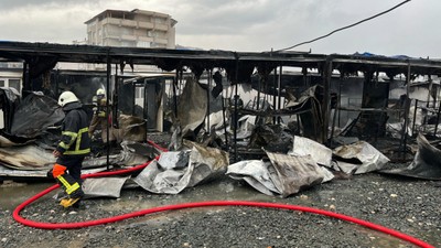 Hatay'da yatakhane yangını: Bütün eşyaları küle döndü