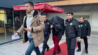 Poligonda kendini vurmak istedi, polis vazgeçirdi