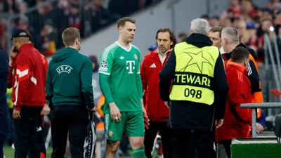 Gole sevindi, sakatlandı: Bayern Münih'ten Neuer için kötü haber