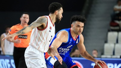 Bayern Münih'i deviren Anadolu Efes 3'te 3 yaptı