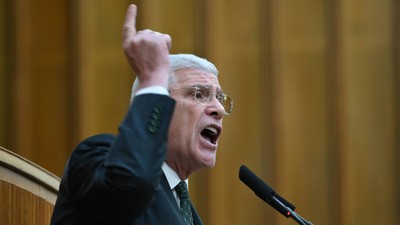 Dervişoğlu, Tunceli Valisi'ne sahip çıktı: Süreç zarar görmesin diye terör örgütünün arkasında duruldu