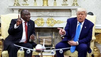 Oval Ofis'te gergin anlar: Trump video izletti, ortam buz kesti