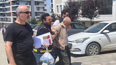 75 yaşındaki alacaklı, borçlusunu kahvehanede öldürdü