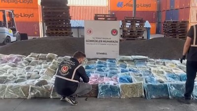 Ambarlı Limanı'nda 279 kilogram esrar yakalandı