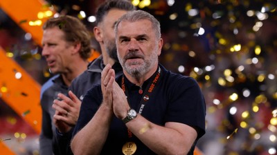 İngilizlerin yeni kahramanı Ange Postecoglou!