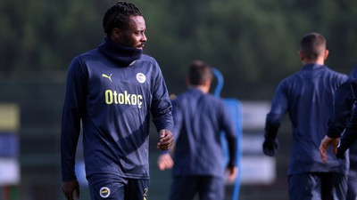 'Hayat kadınları evini soydu' iddiasına Bright Samuel'den yanıt