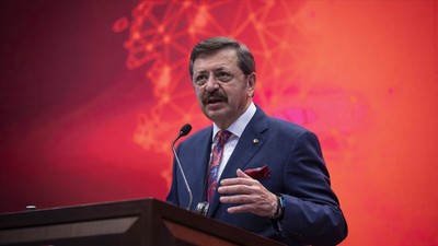 TOBB Başkanı: Yüksek faiz KOBİ'lerin ayağına pranga oluyor
