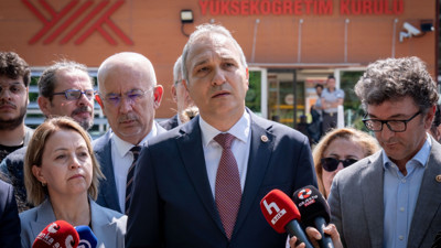 YÖK önünde partili rektörleri tek tek sıraladı