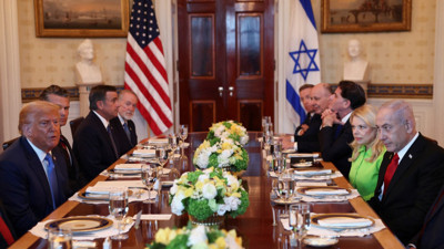 Trump, Netanyahu'yu üçüncü defa ağırladı: 'Gazze'de barış yolundayız'