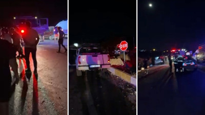 Işıksız kavşakta feci kaza: 1'i ağır, 7 yaralı