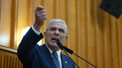 Müsavat Dervişoğlu'ndan askerlik tepkisi