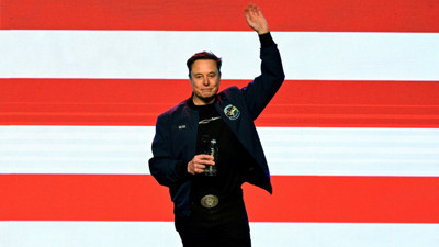 Elon Musk'tan kriz çıkaracak yapay zeka projesi