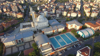 Kartal Anadolu İmam Hatip Lisesi'nden 25 kişi YKS'de ilk 100'e girdi