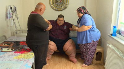 270 kiloya çıkan Mehmet: 15 aydır evden çıkamıyorum, yardım edin