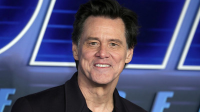 Evini satamayan Jim Carrey rekor indirimle alıcı buldu