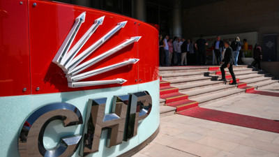 CHP'liler kararı böyle bekledi