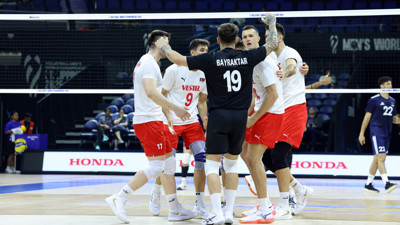 Filenin Efeleri liderlik Kanada karşısında!