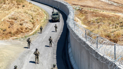 İran sınırındaki duvar 200 kilometreyi aştı