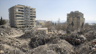 Ebrar Sitesi K Blok davası, Adli Tıp raporu gelmediği için yine ertelendi