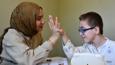 Mesleğini bıraktı, kendini oğluna adadı