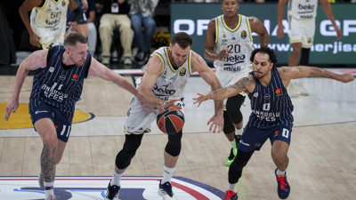 Euroleague'deki Türk derbisi Fenerbahçe'nin: Efes'i yıktılar