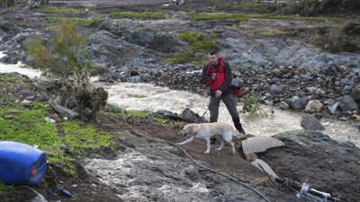 Emekli bankacıyı 43 dalgıç arıyor