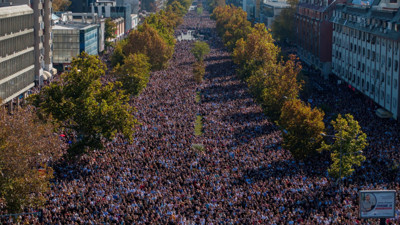16 kişinin öldüğü gar faciasını unutmadılar, sokakları doldurdular