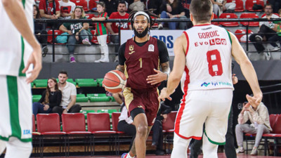 Karşıyaka'ya bir çelme de Trabzon attı