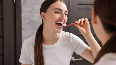 Diş fırçalarken yapılan 4 hata