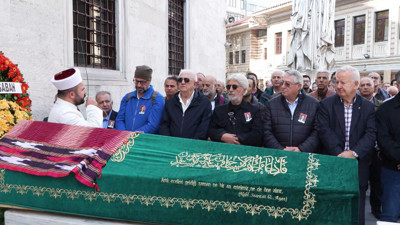 Süheyla Altmışört son yolculuğuna uğurlandı