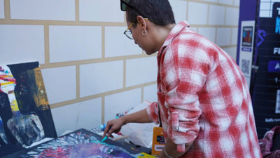 İçinde 120 eserinin bulunduğu dosyasını kaybetti