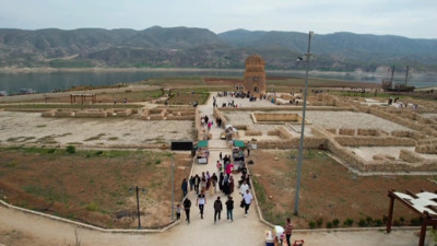 552 yıllık miras: Zeynel Bey Türbesi turist akınına uğruyor