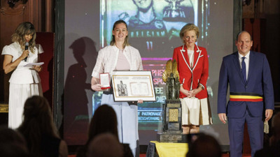 Fenerbahçeli Emma Meesseman ülkesinde onurlandırıldı