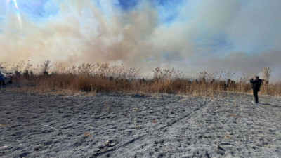 Konya Gök Gölü sazlık bölgedeki yangın 2'nci gününde