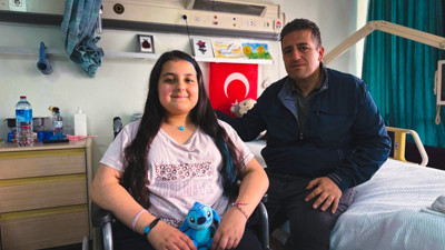 Milyonda bir görülüyor: Bir sabah uyandığında yürüyemiyordu