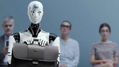 Yapay zeka en çok kadın çalışanları vuracak