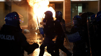 İsrail maçı öncesi ortalık savaş alanına döndü