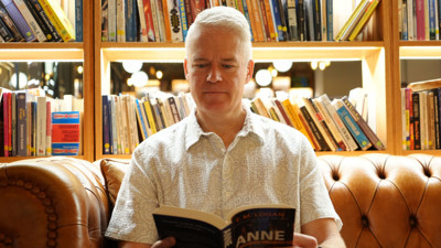 Kitapları 22 dilde 3 milyondan fazla satan yazar T.M. Logan İstanbul'da