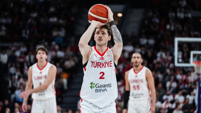 12 Dev Adam, Bosna-Hersek'i ağırladı: Cumhurbaşkanı Erdoğan tribünden izledi