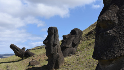 Adadaki dev heykellerin gizemi çözüldü