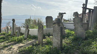 Gelibolu’da büyük keşif: 829 mezar taşı ve 67 kitabe tek tek okundu