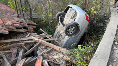 Aracıyla evin çatısına uçtu